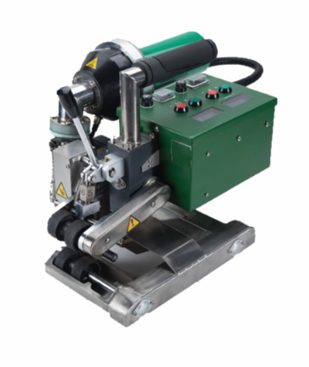 Машина для сварки геомембраны  LST-700 купить в Иркутске